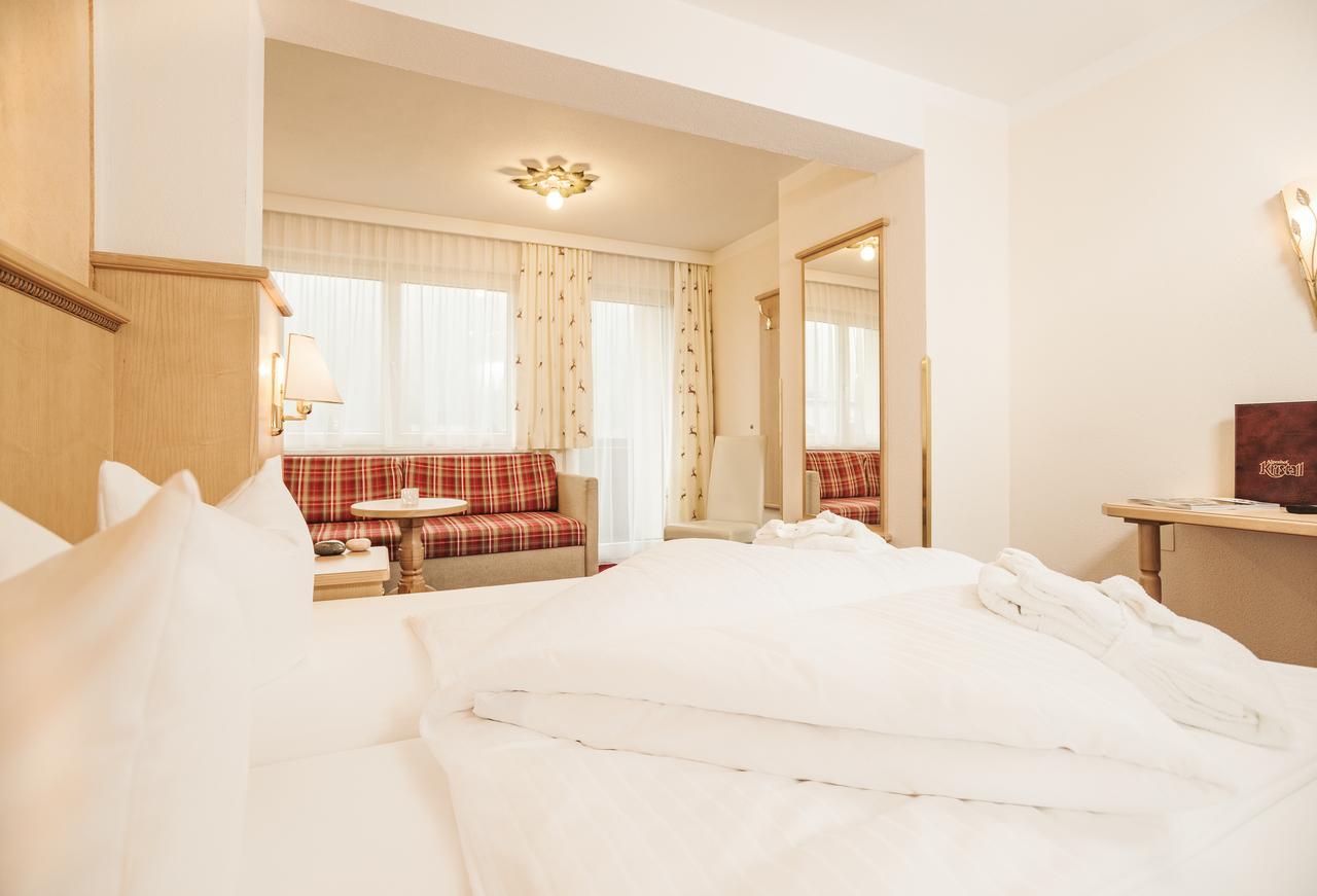 Hotel Alpenhof Kristall Mayrhofen Esterno foto